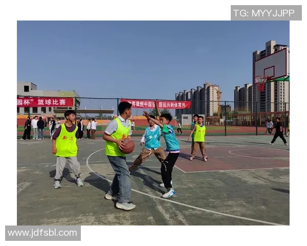 一起打篮球的乐趣与友谊分享让我们在运动中相聚和成长